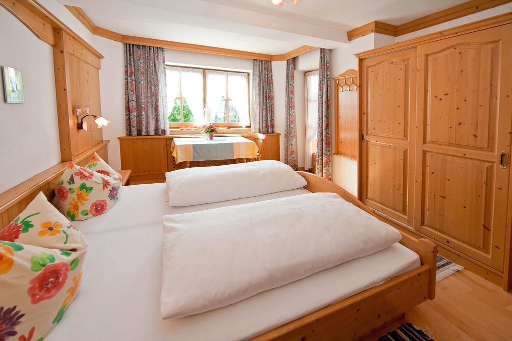 Hauser'S Ferienhof Hart im Zillertal Rum bild
